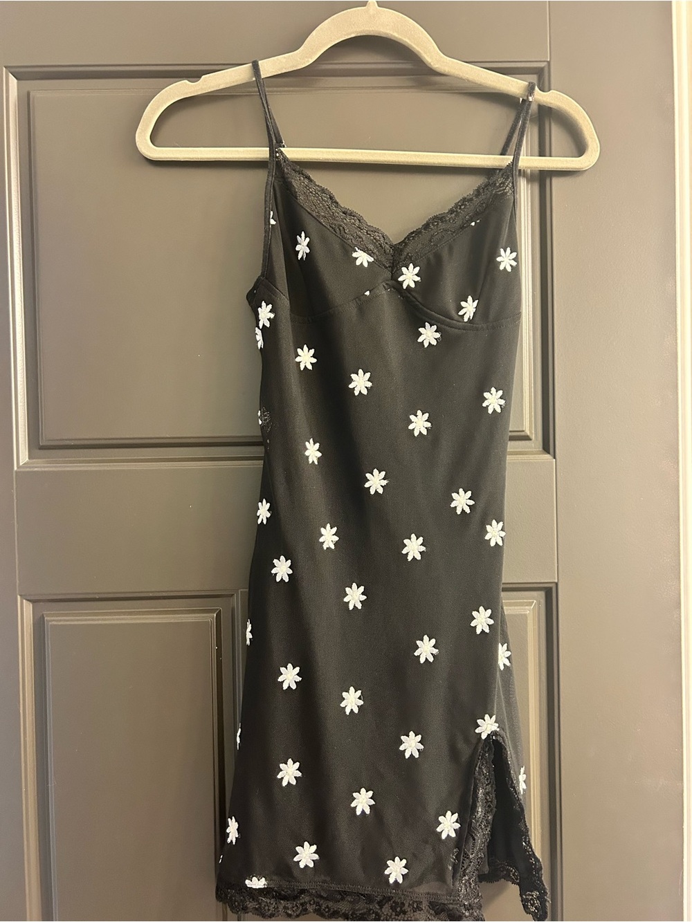 Black and white mini dress with lace size XS